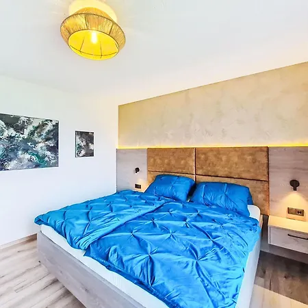 Schoeser By Interhome Weerberg