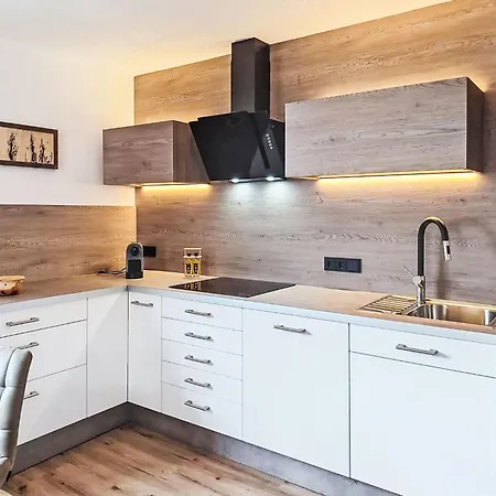 Schoeser By Interhome